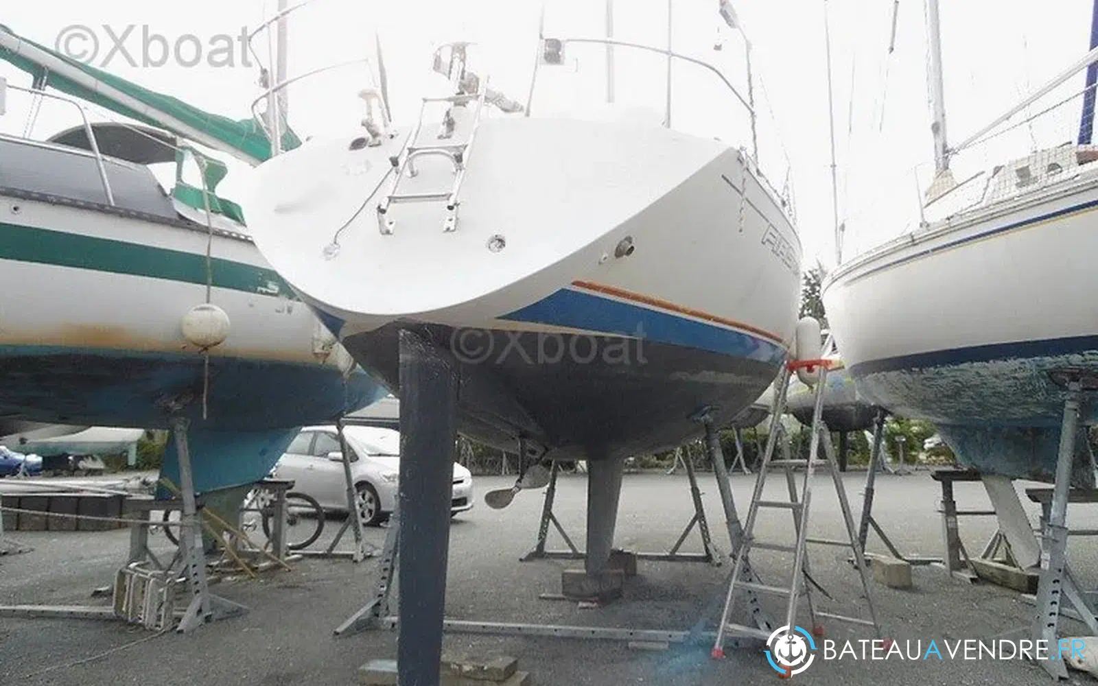 slider 9 Beneteau First 325