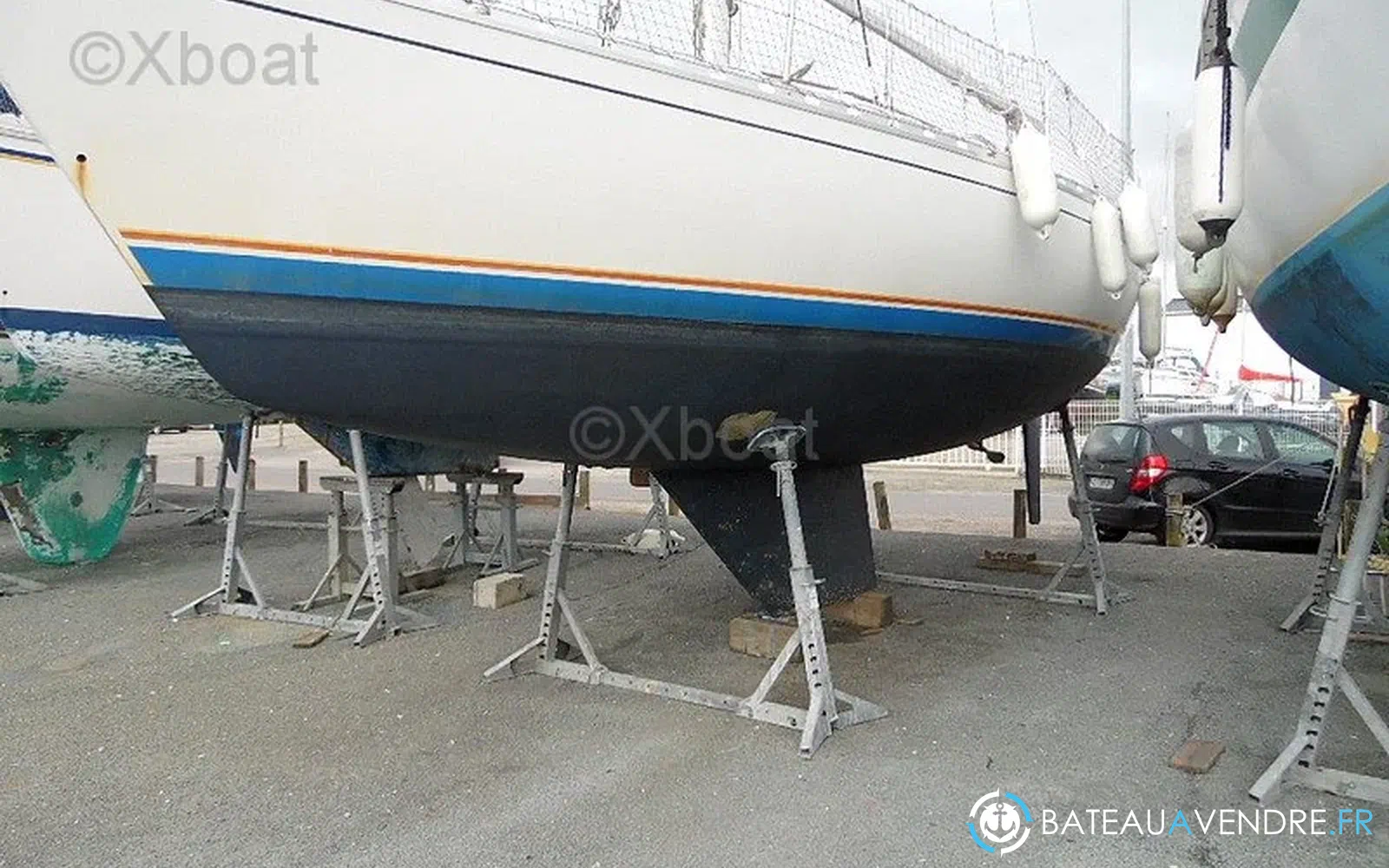 slider 11 Beneteau First 325