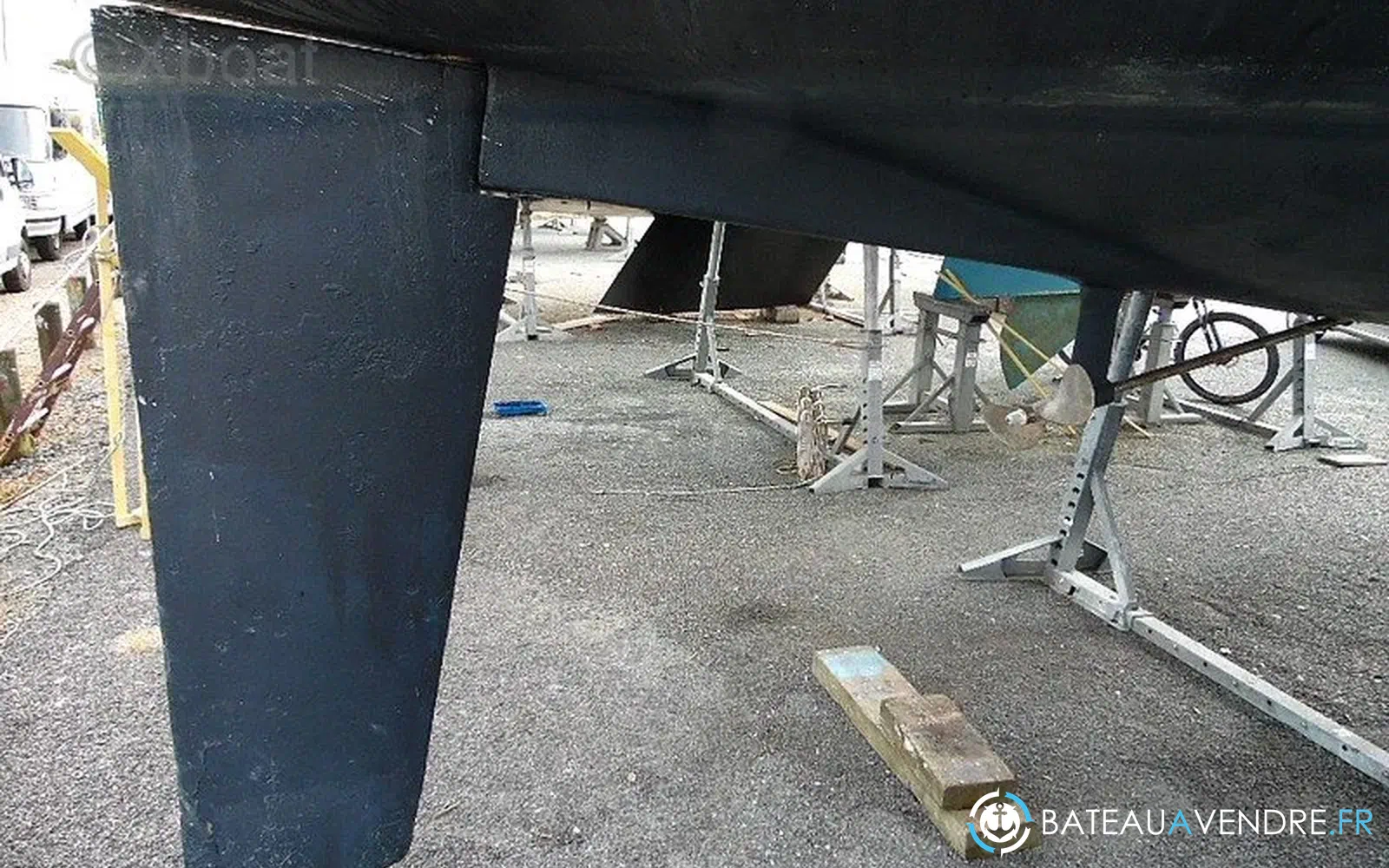 slider 8 Beneteau First 325