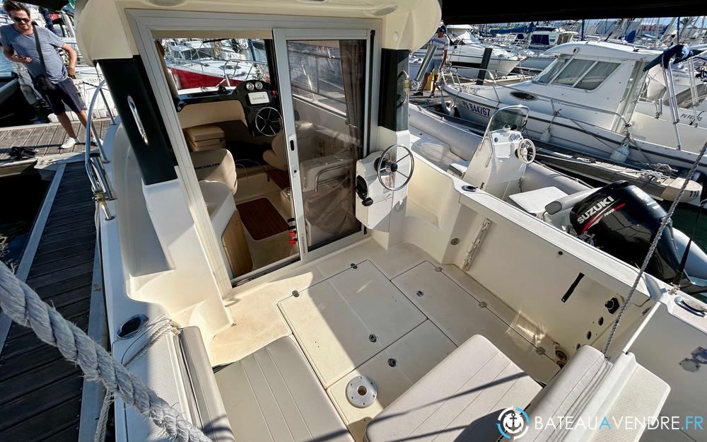 Quicksilver 675 Pilothouse photo 4