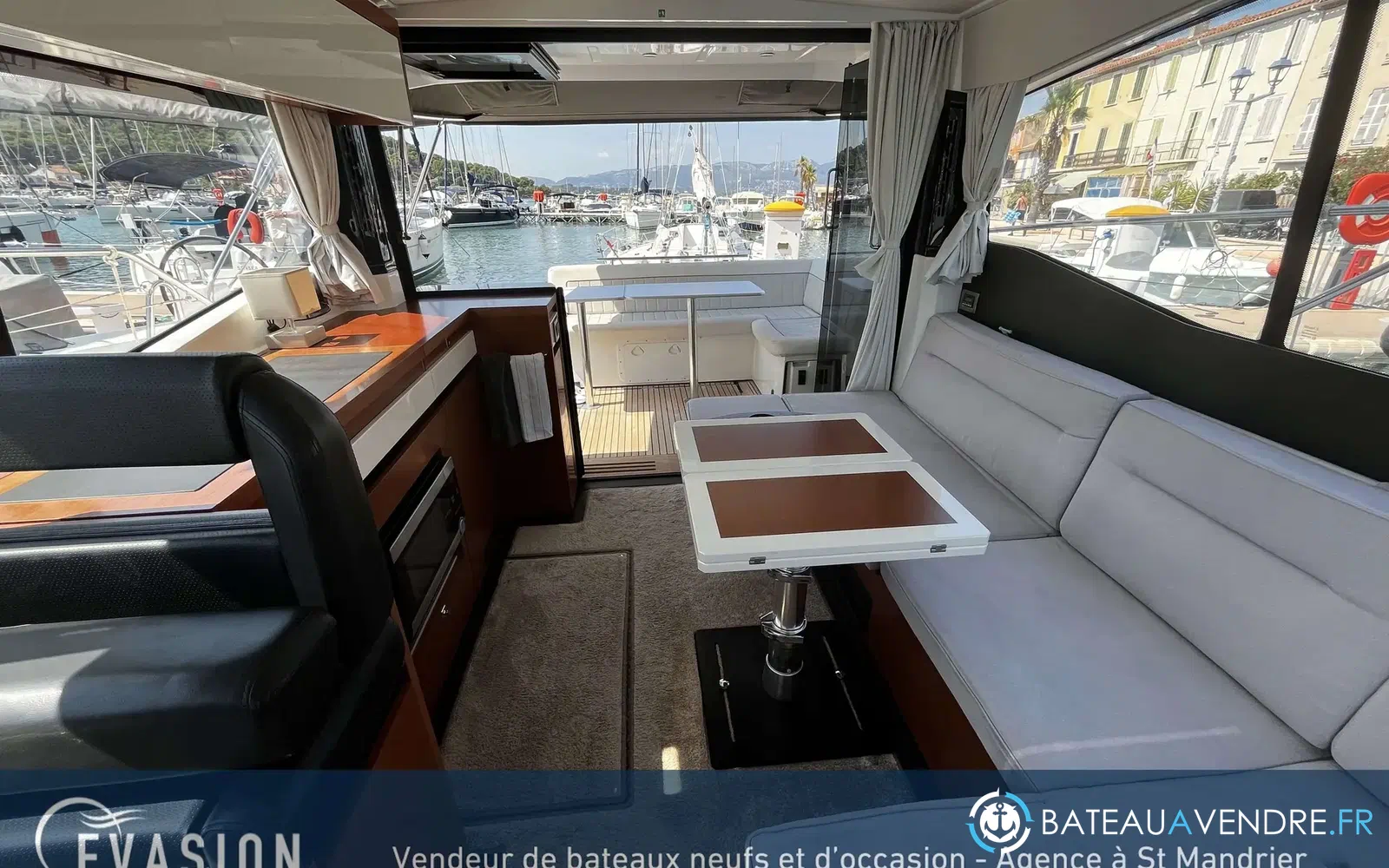 slider 17 Jeanneau NC 37