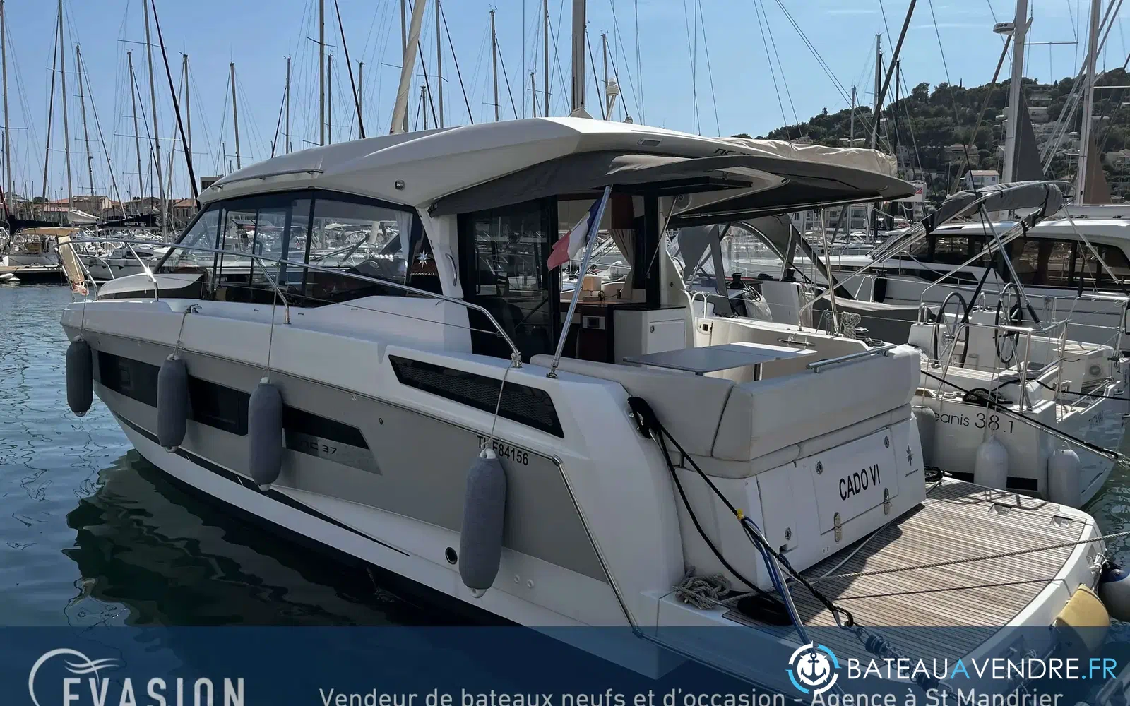 slider 1 Jeanneau NC 37