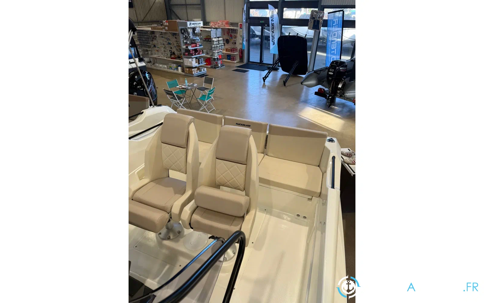 slider 11 Quicksilver Activ 705 open