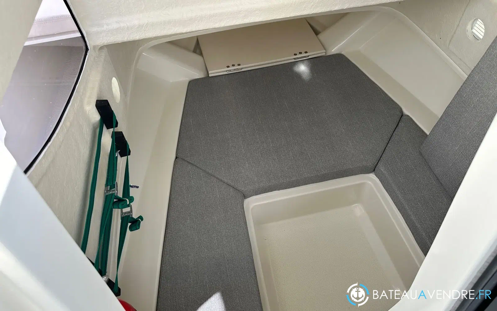 slider 17 Quicksilver Activ 705 open