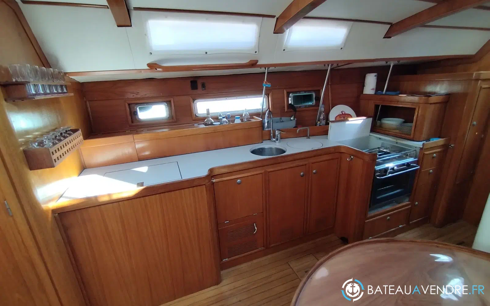 slider 21 Jeanneau Voyage 12.50