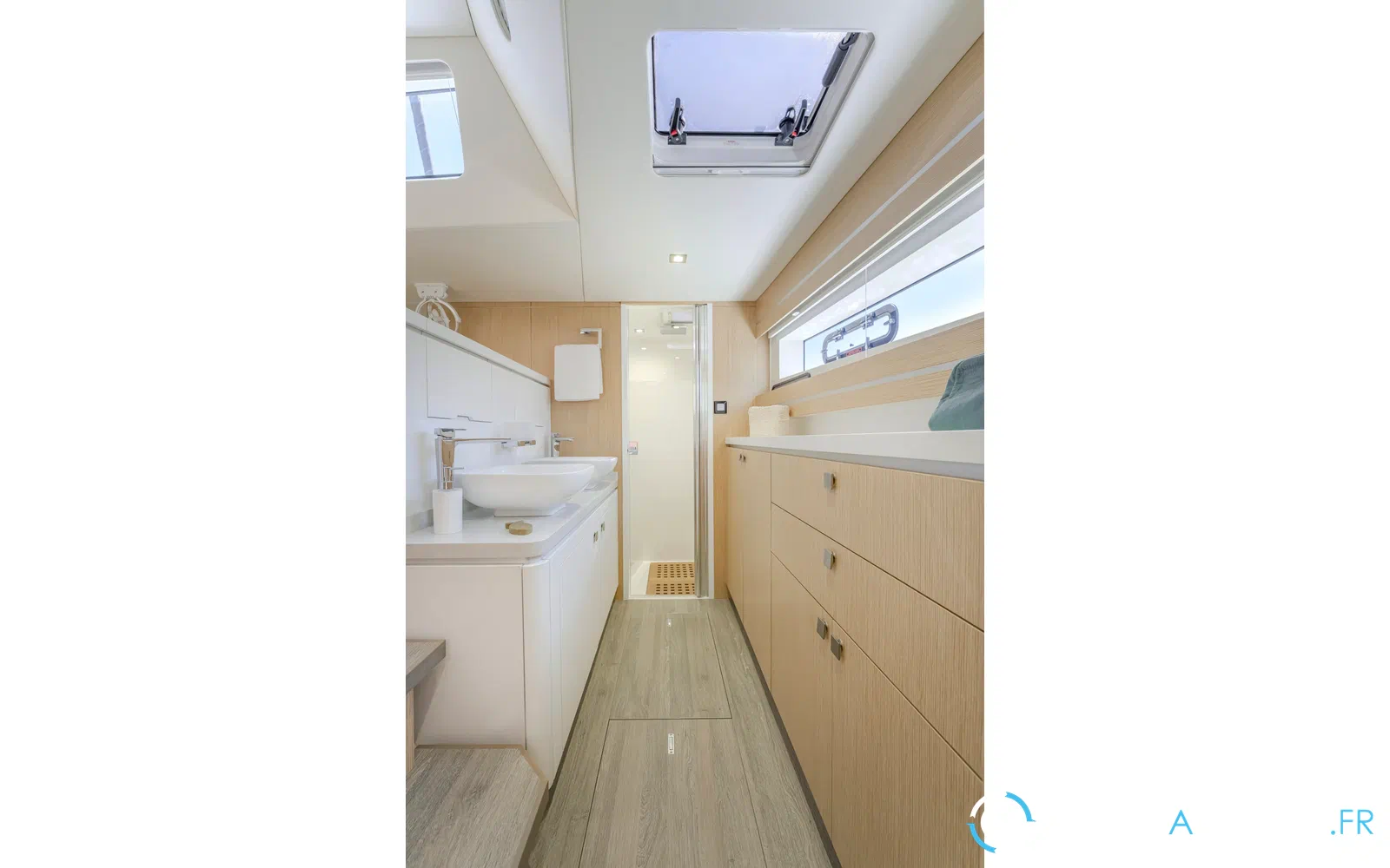 slider 7 Privilege Marine Signature 510