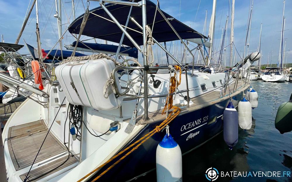 Beneteau Oceanis 523 photo 4