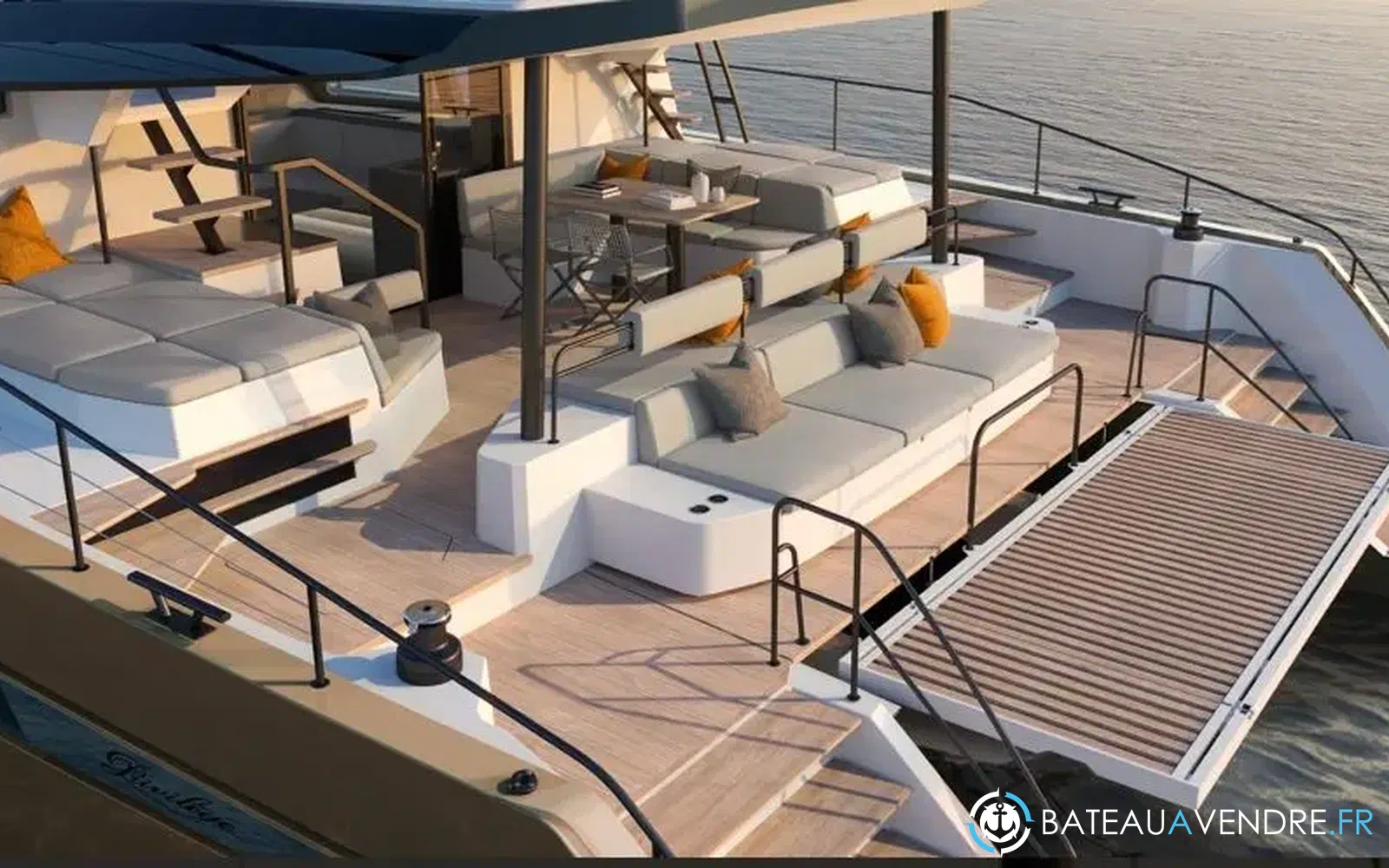 slider 1 Privilege Marine Signature 650