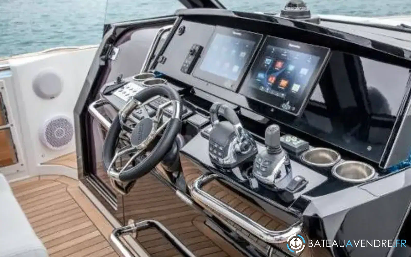 slider 1 Fjord 44 Open