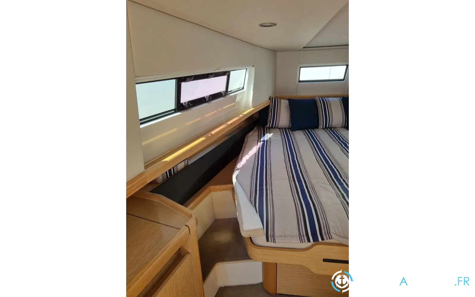 slider 12 Fjord 44 Open