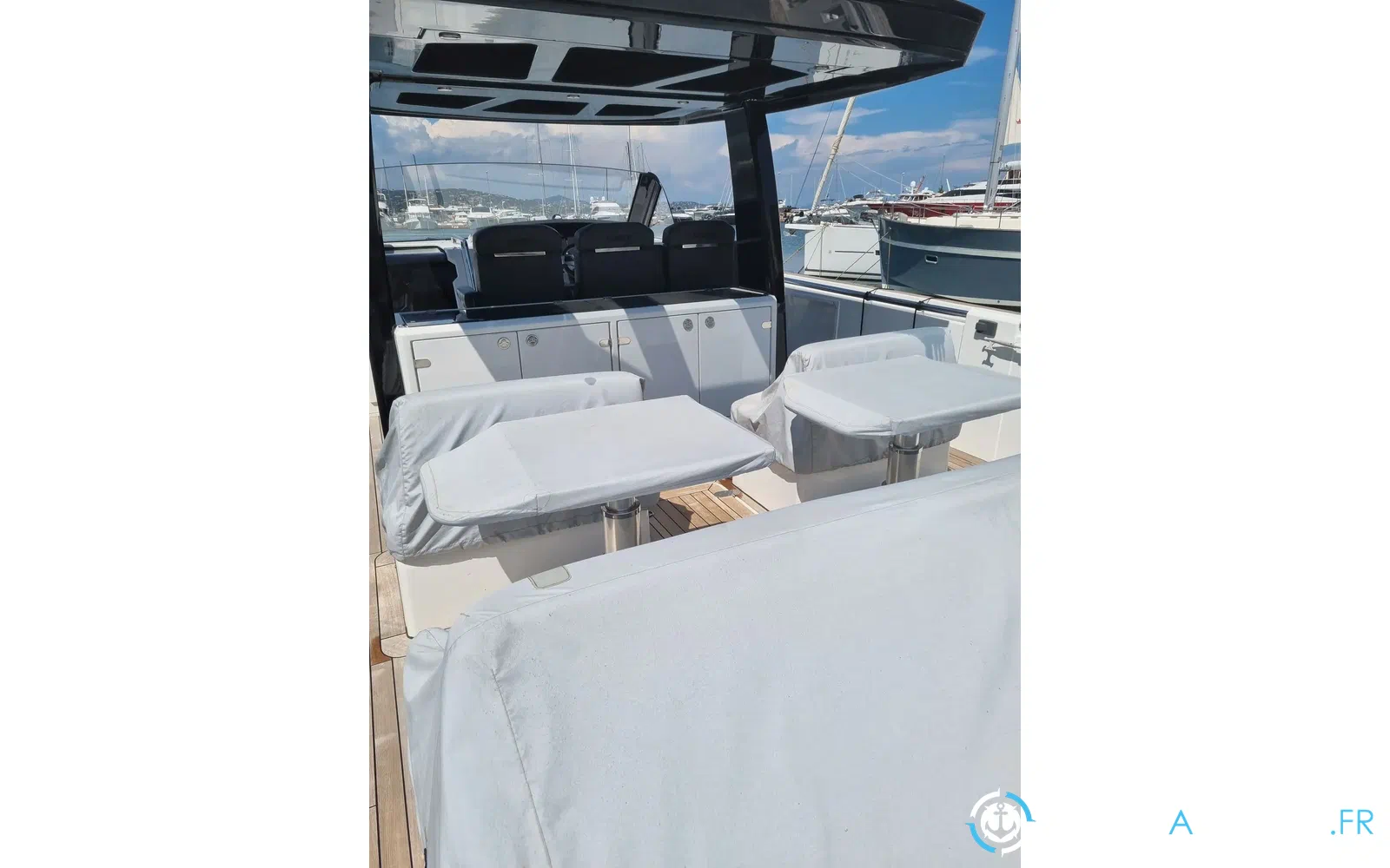 slider 16 Fjord 44 Open