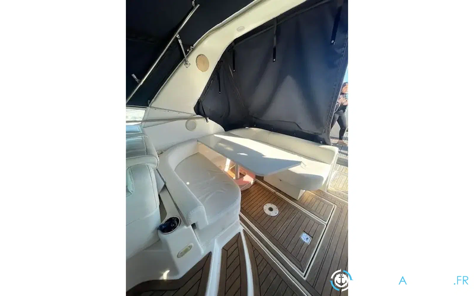 slider 3 Cruisers Yachts 2870 Express