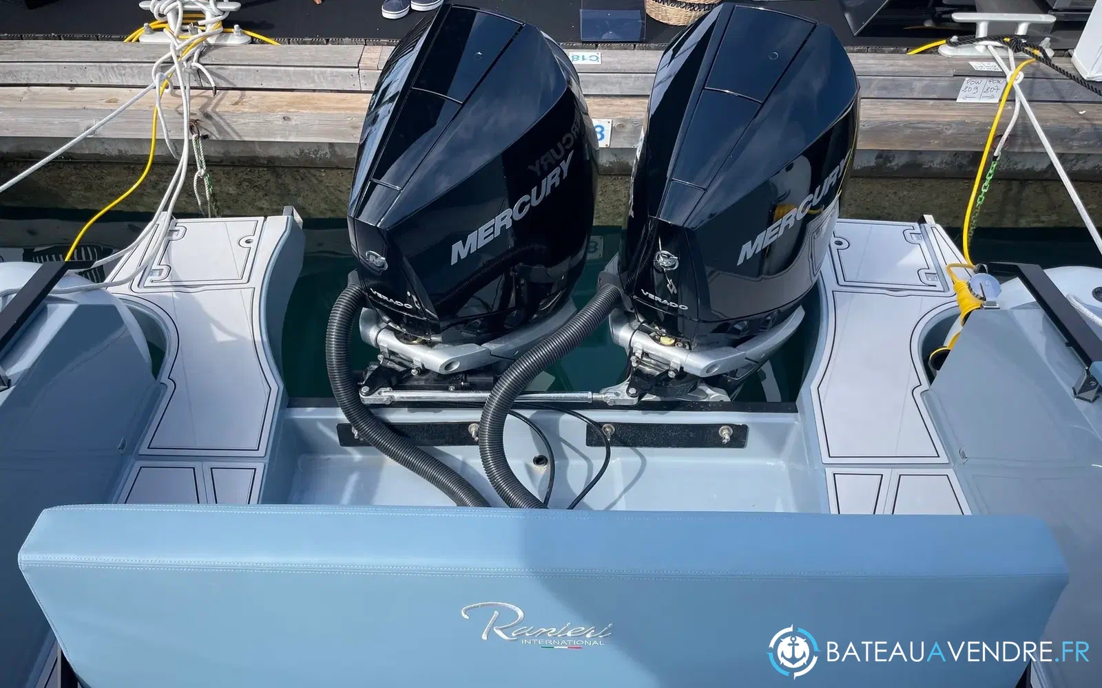 slider 10 Ranieri Cayman