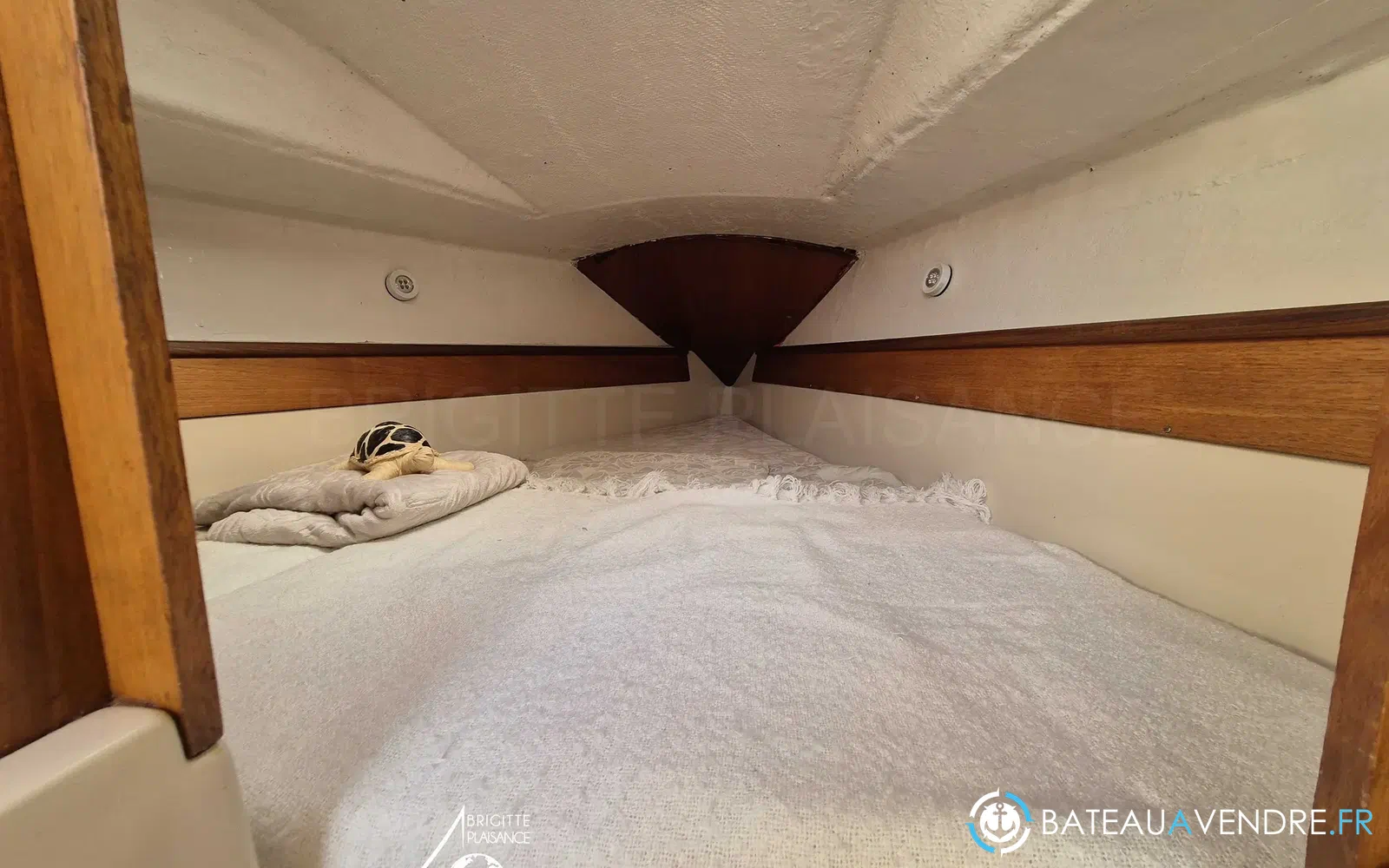 slider 1 Beneteau First 22