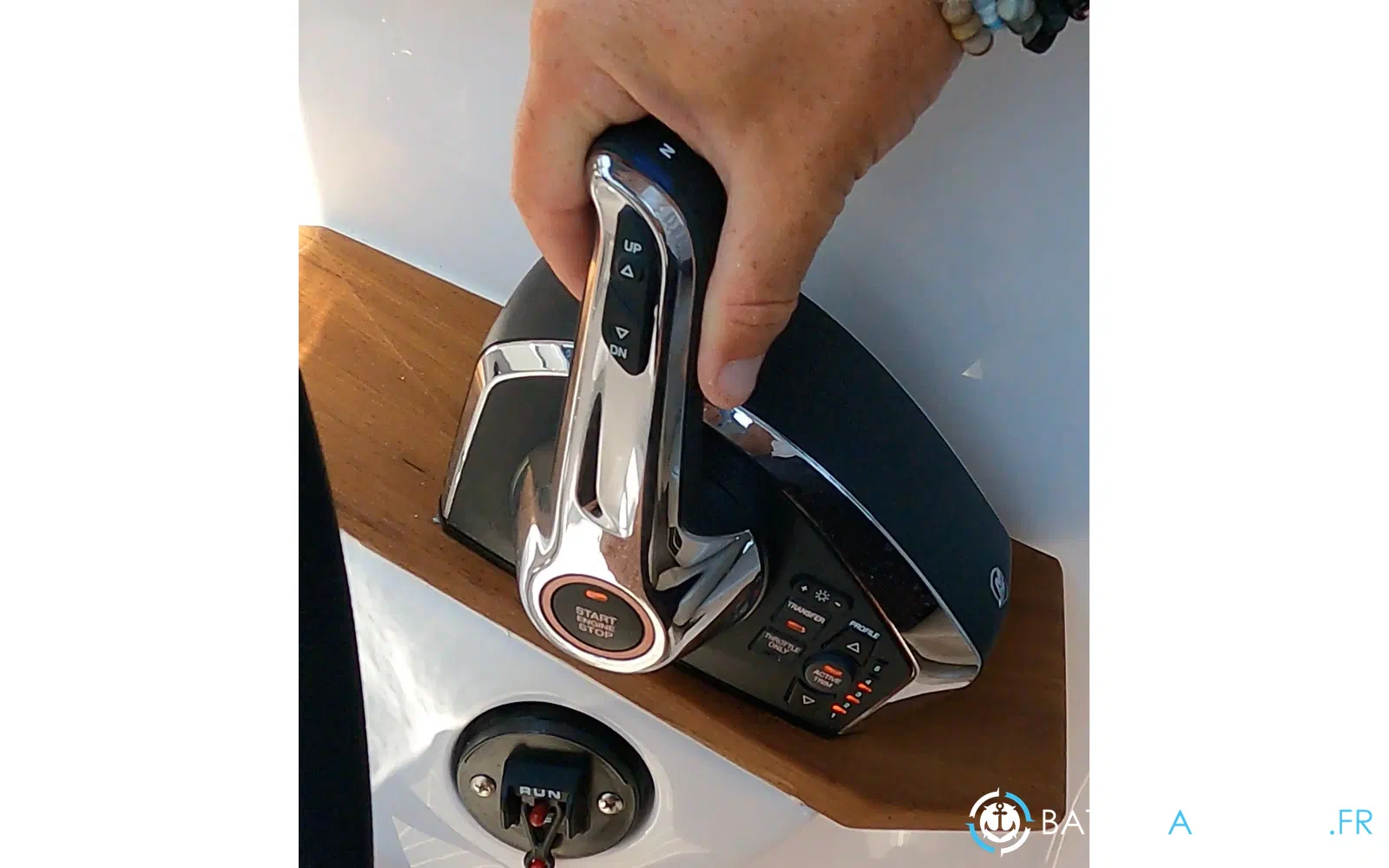 slider 9 Rand Boats Supreme 27