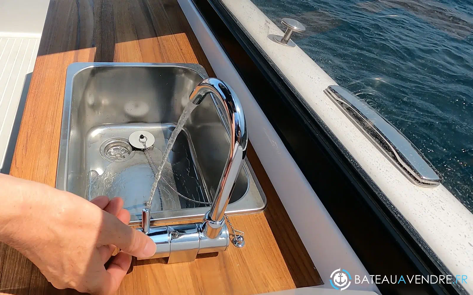 slider 25 Rand Boats Supreme 27