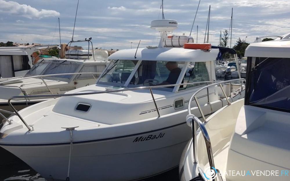 Beneteau Antares 710 photo 5