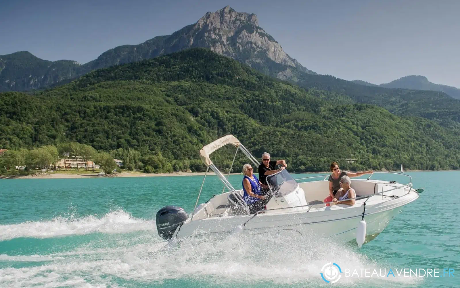 slider 0 Pacific Craft 545 Open