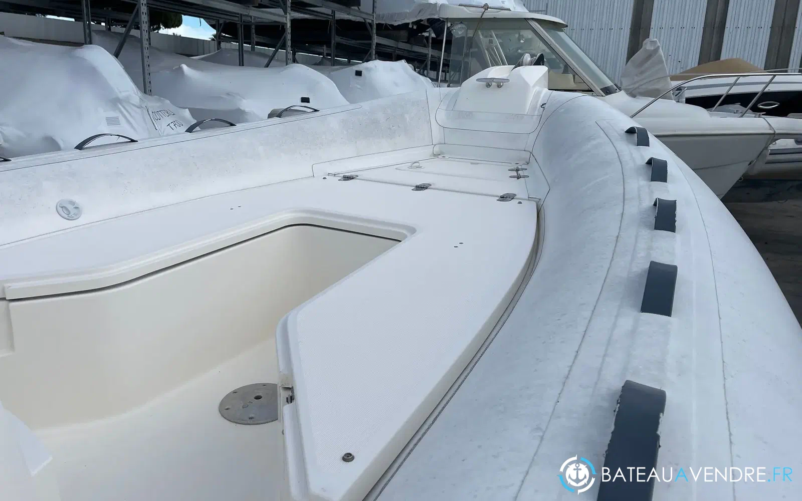 slider 16 Capelli Tempest 600 Open