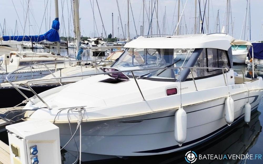 Beneteau Antares 780 HB  photo de présentation