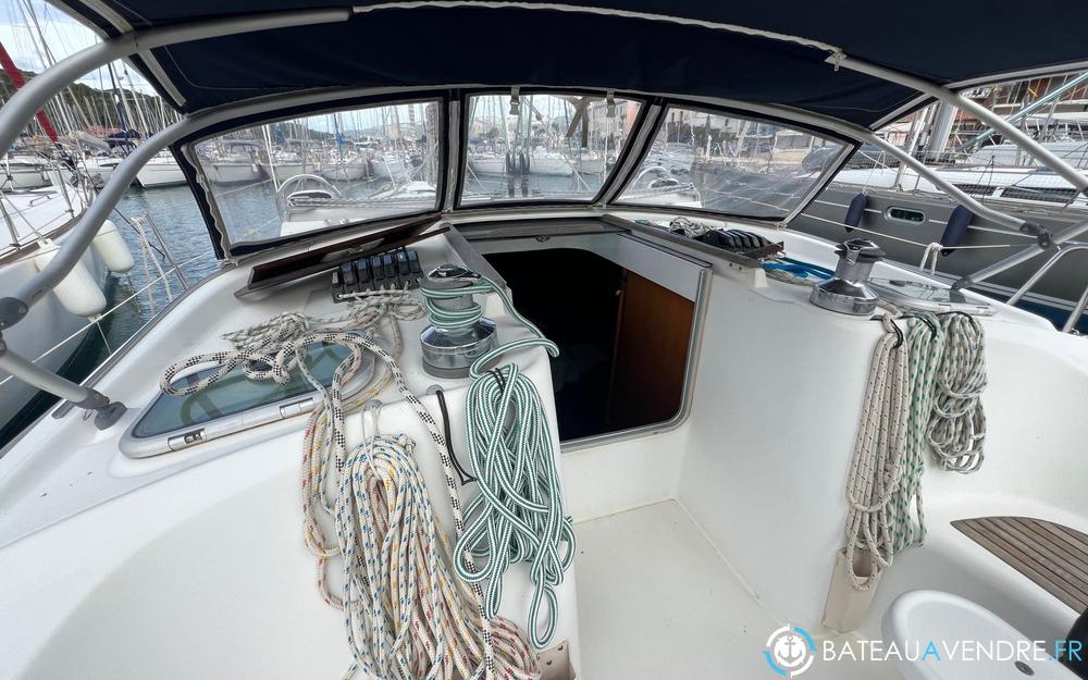 Beneteau Oceanis 423 photo 4