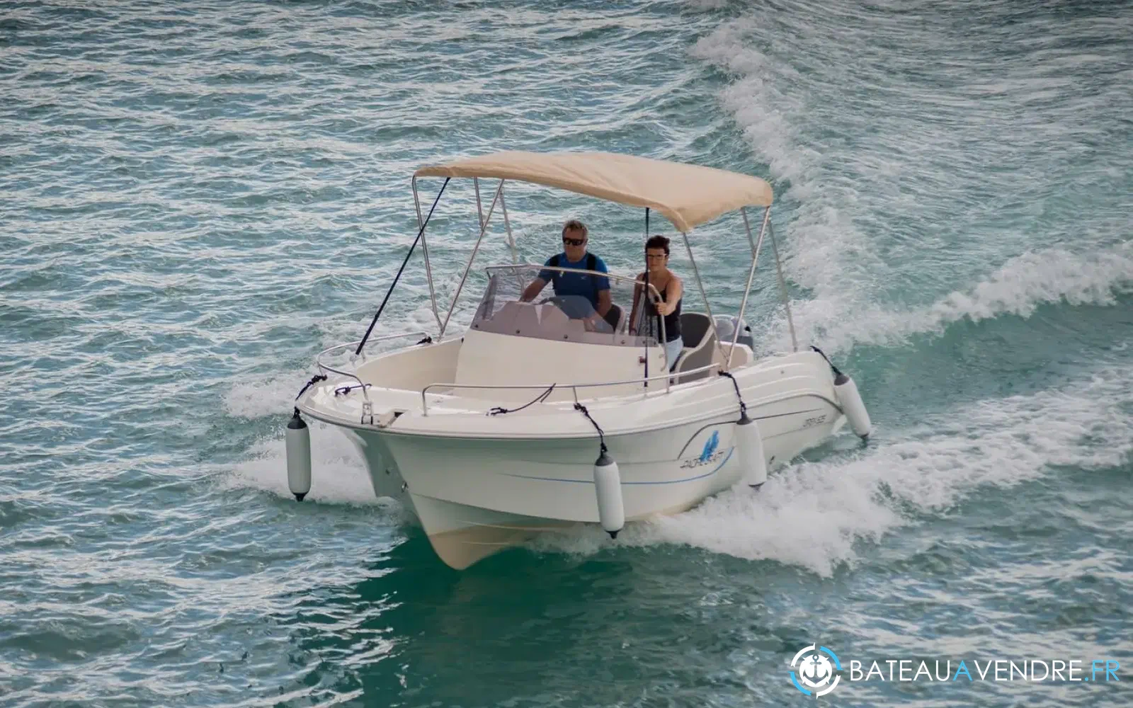 slider 2 Pacific Craft 625 Open