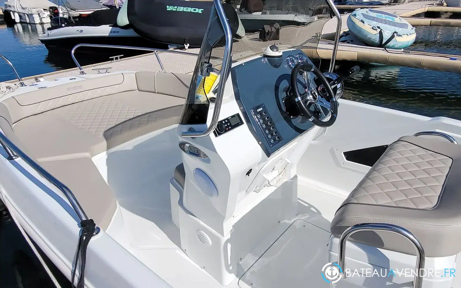 slider 3 Salpa Sunsix Jetset