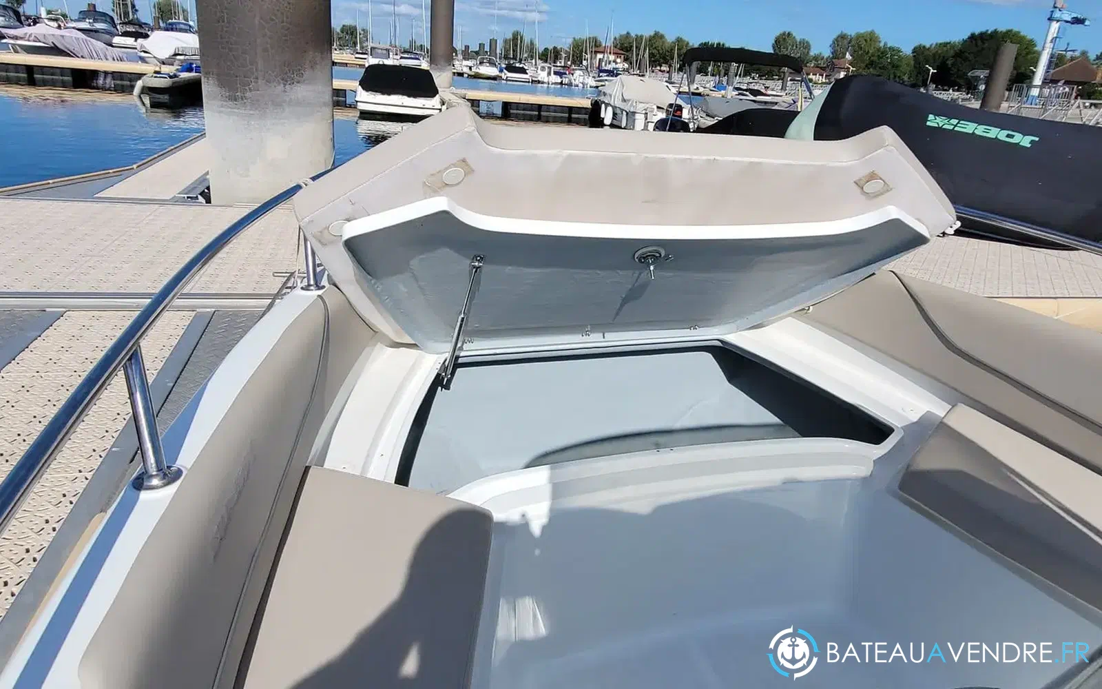 slider 6 Salpa Sunsix Jetset