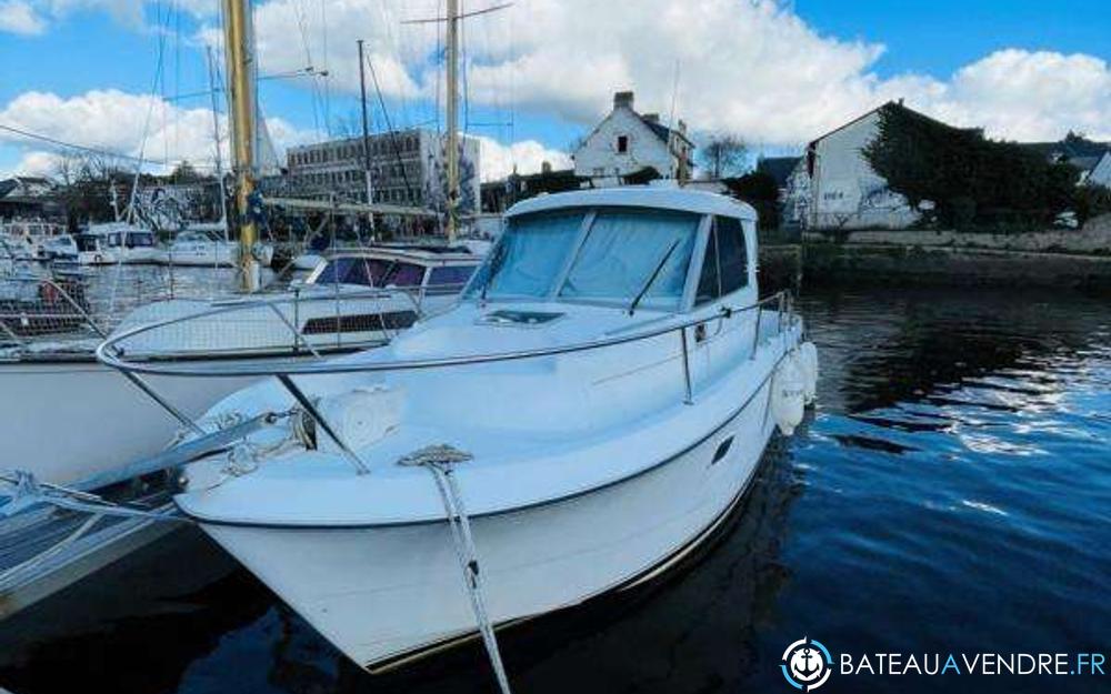 Beneteau Antares 760 photo 3