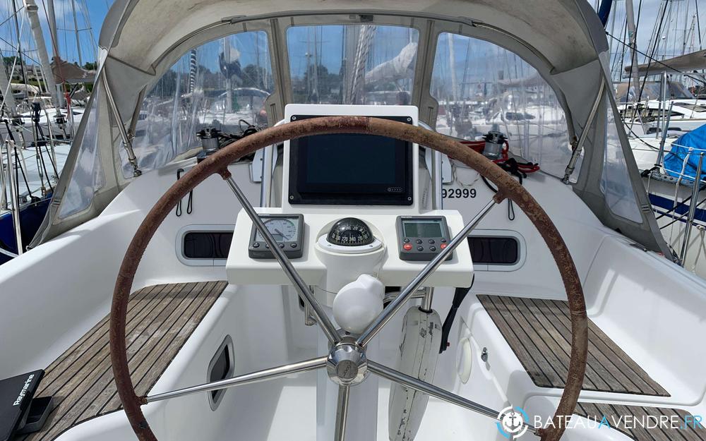 Beneteau Oceanis 31 photo 4