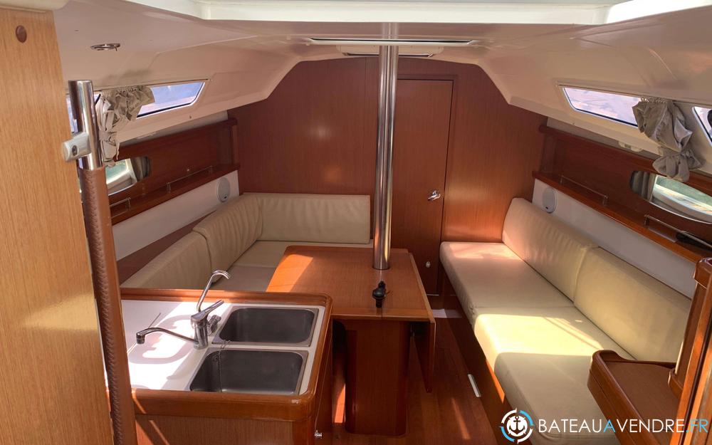 Beneteau Oceanis 31 photo 5