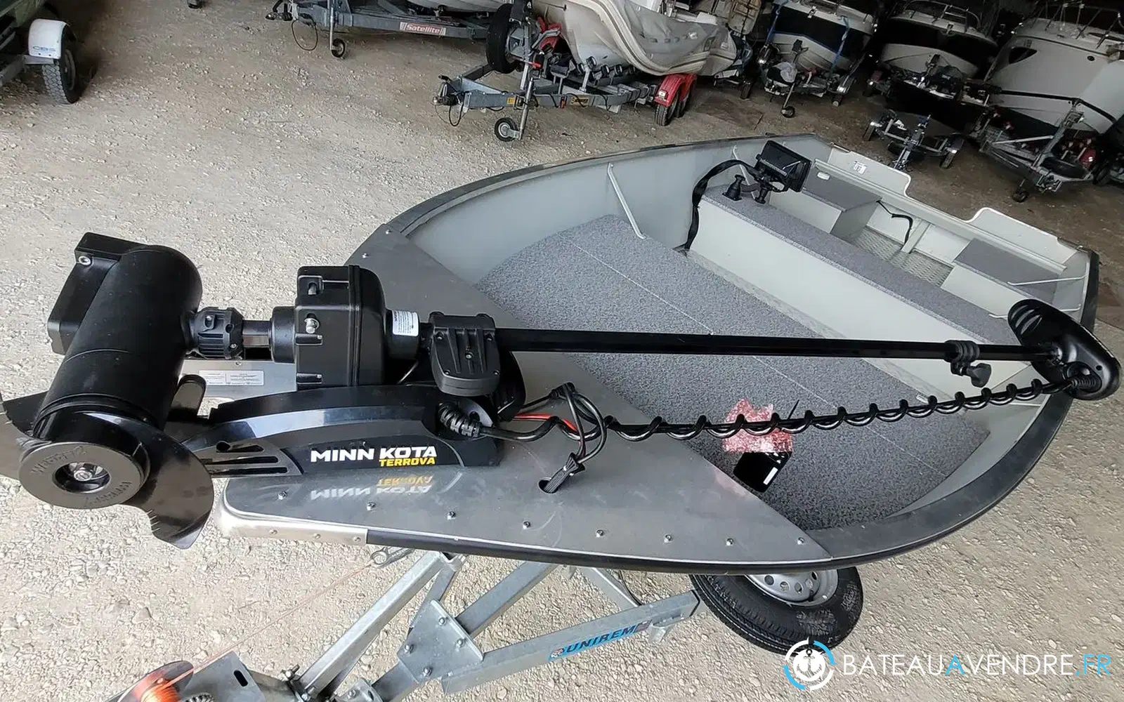 slider 10 Marine CZ 370U