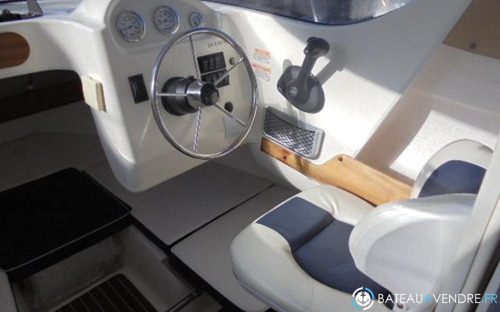 Quicksilver Pilothouse 580 photo 3