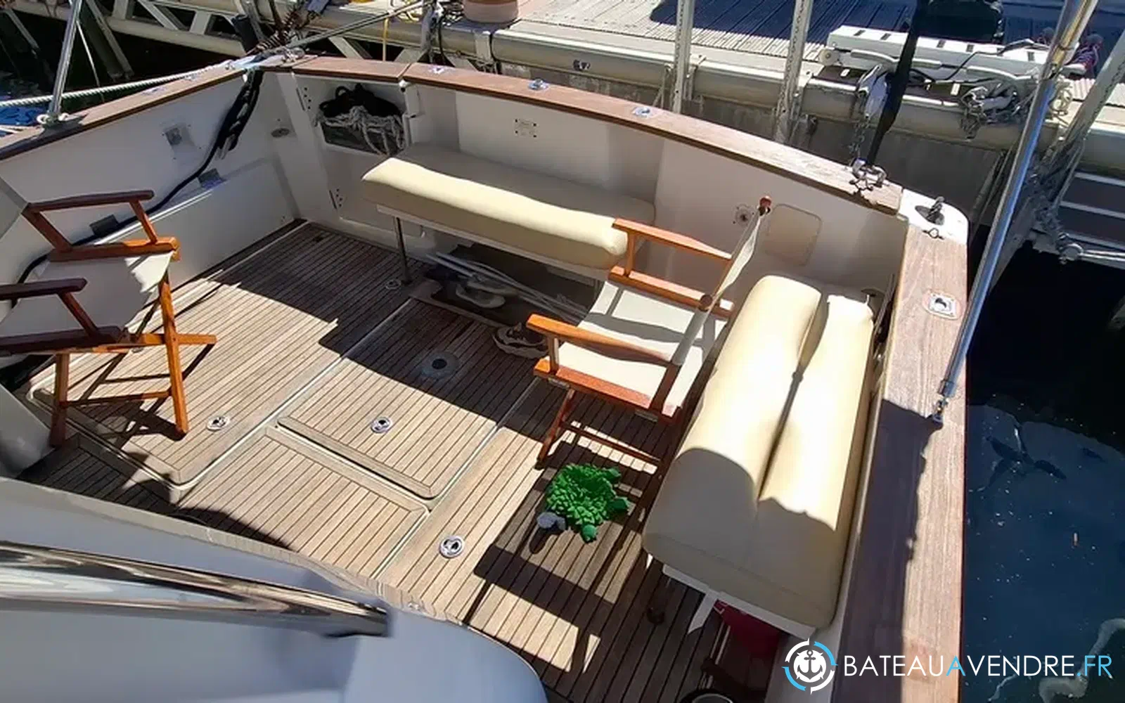 slider 6 Beneteau Antares 10.80 Fly