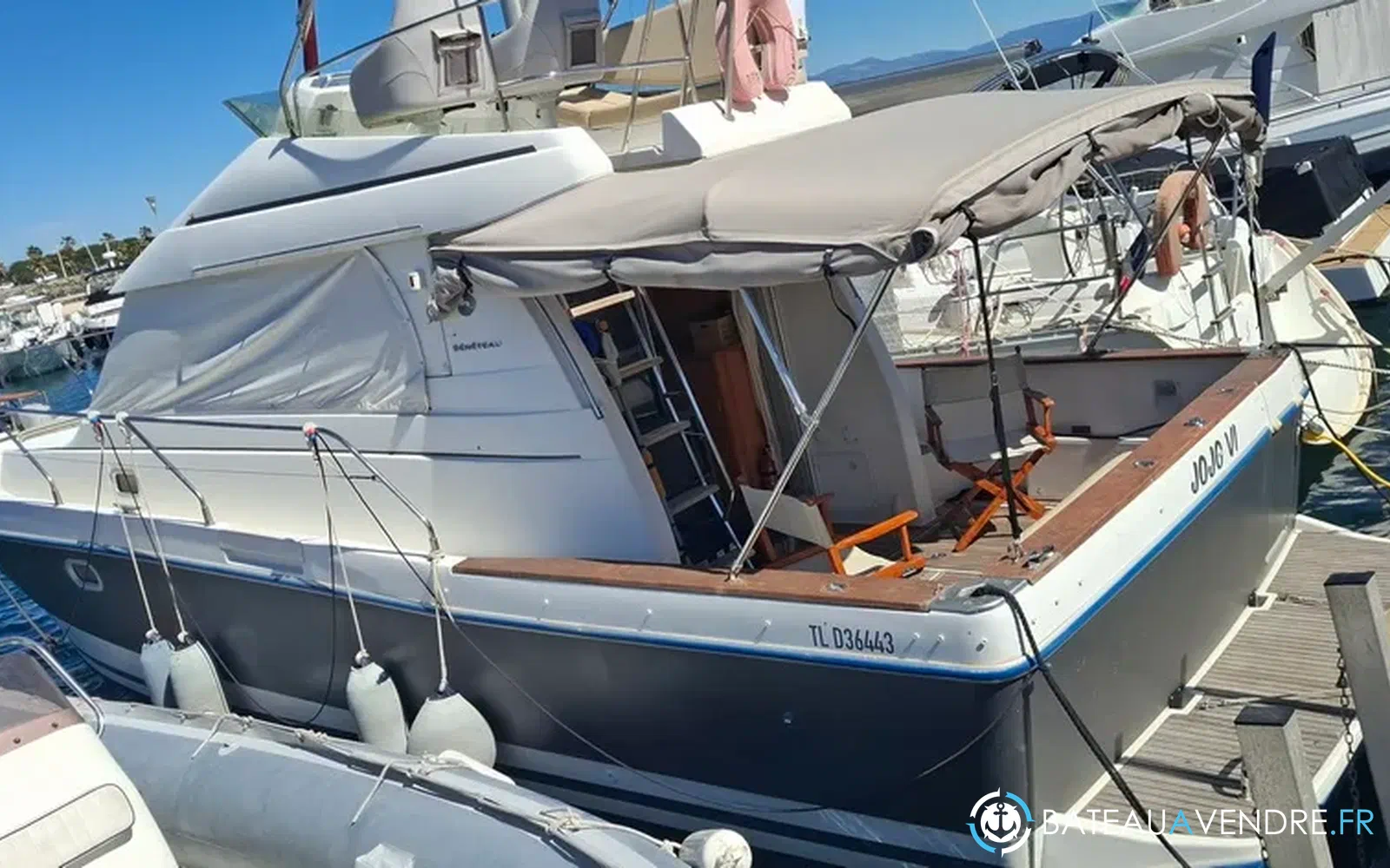 slider 20 Beneteau Antares 10.80 Fly