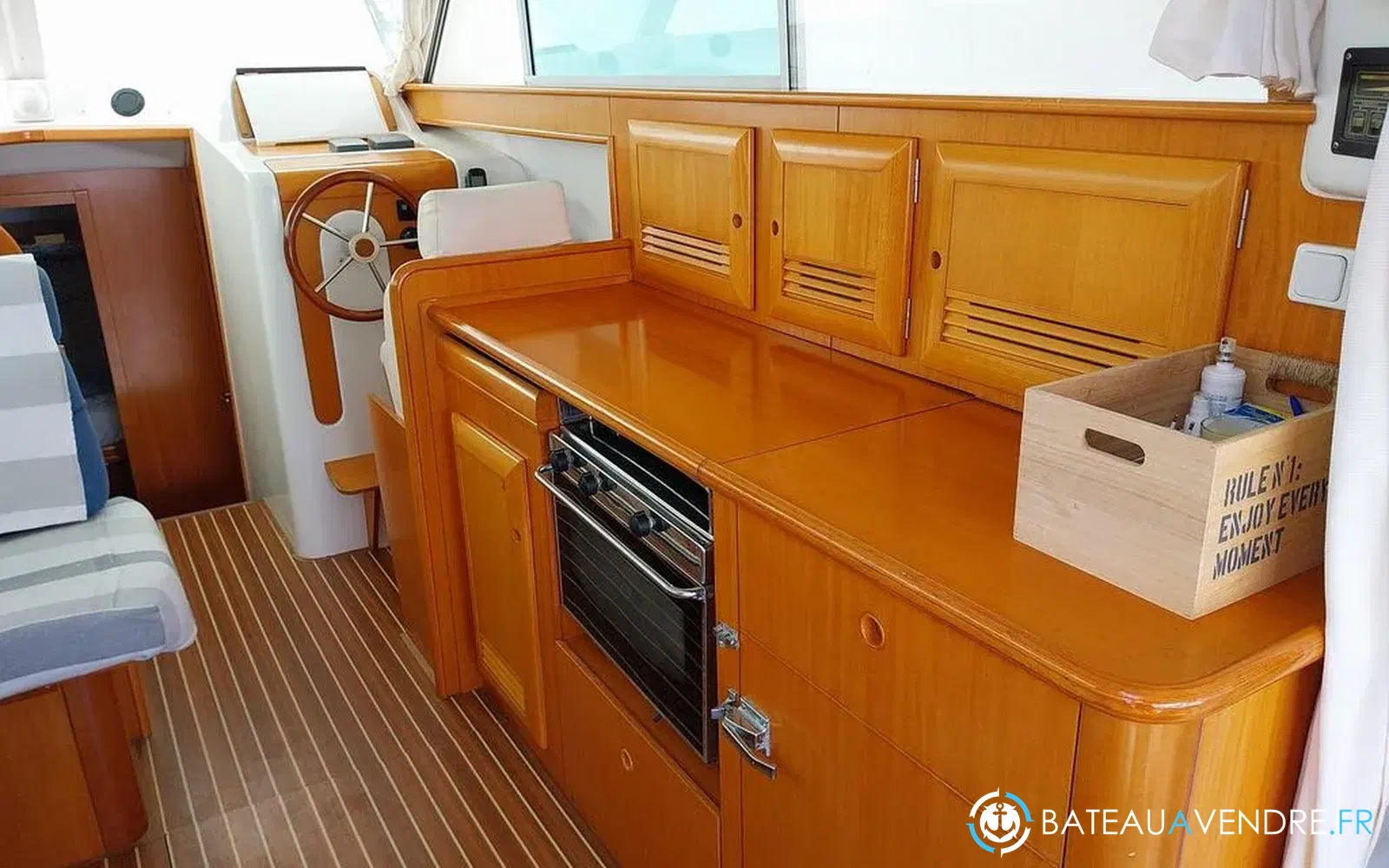 slider 2 Beneteau Antares 10.80 Fly