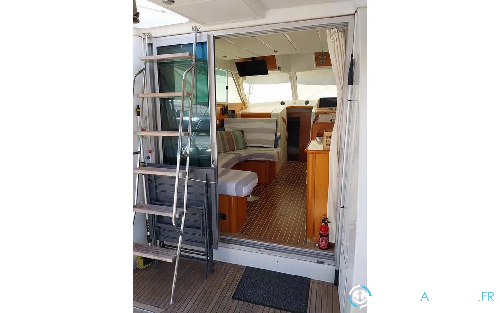 slider 37 Beneteau Antares 10.80 Fly