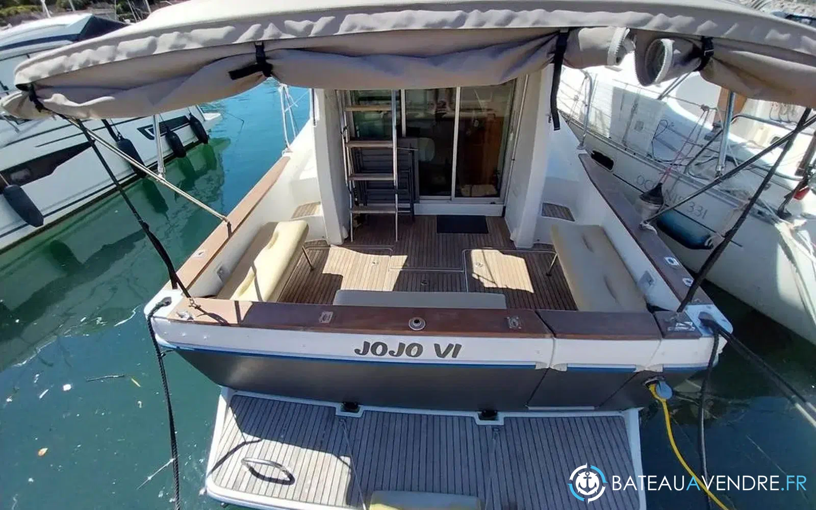 slider 41 Beneteau Antares 10.80 Fly