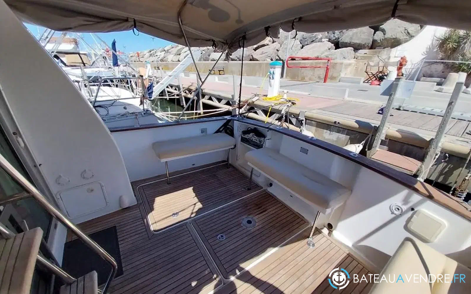 slider 42 Beneteau Antares 10.80 Fly