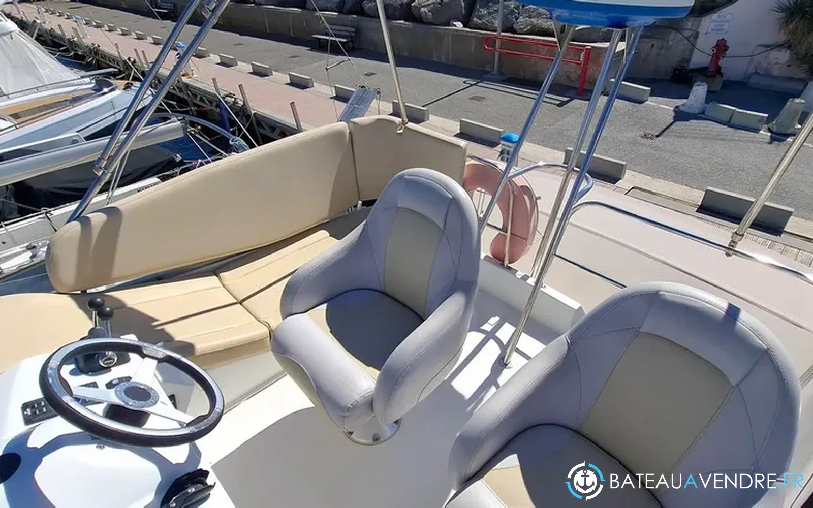 slider 5 Beneteau Antares 10.80 Fly