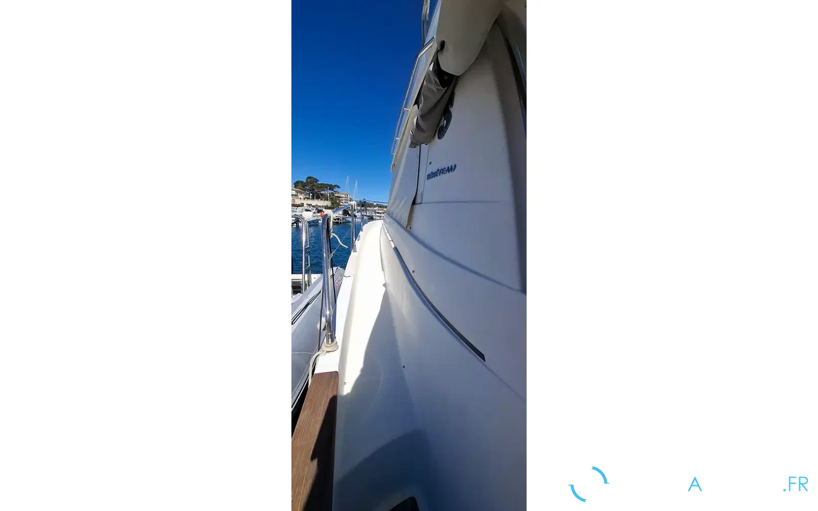 slider 11 Beneteau Antares 10.80 Fly