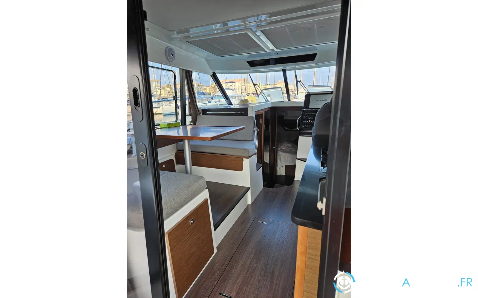 slider 2 Jeanneau Merry Fisher 1095