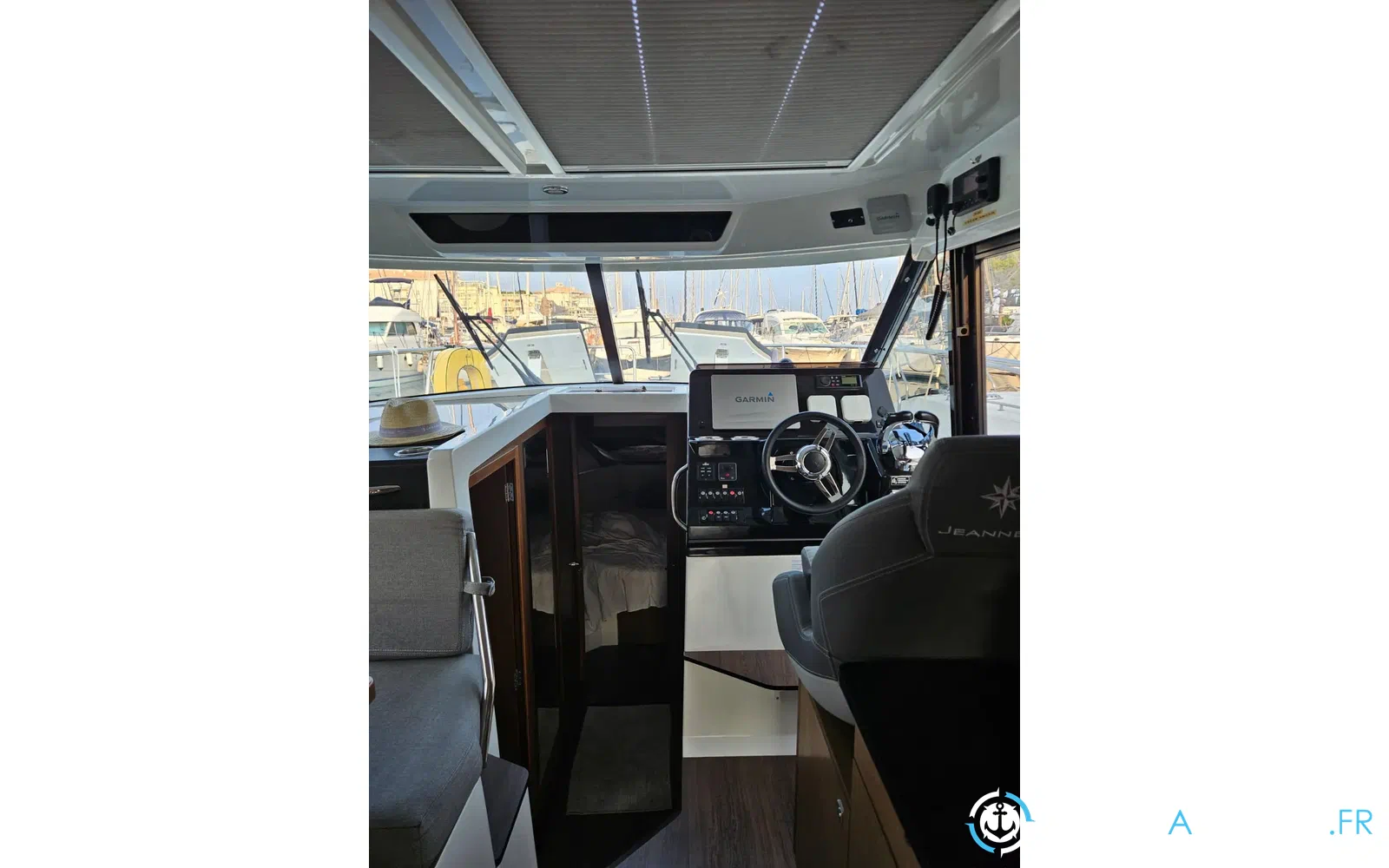 slider 41 Jeanneau Merry Fisher 1095