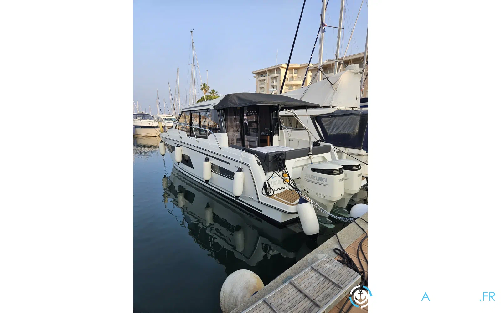 slider 0 Jeanneau Merry Fisher 1095