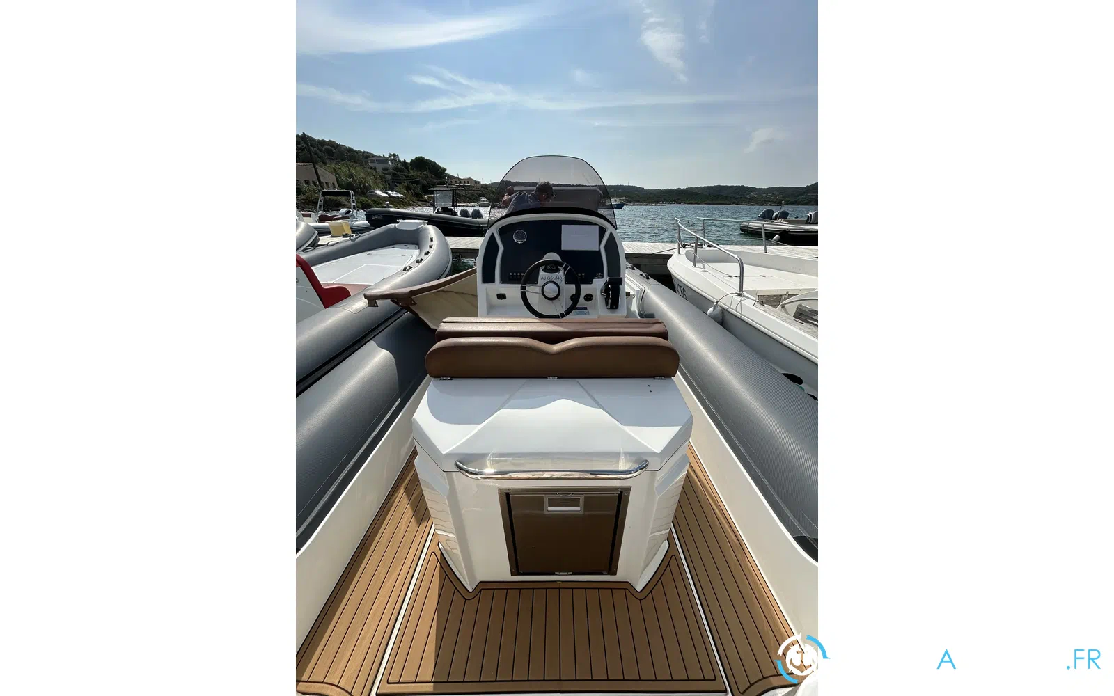 slider 10 Fanale Altore 900 Cabine