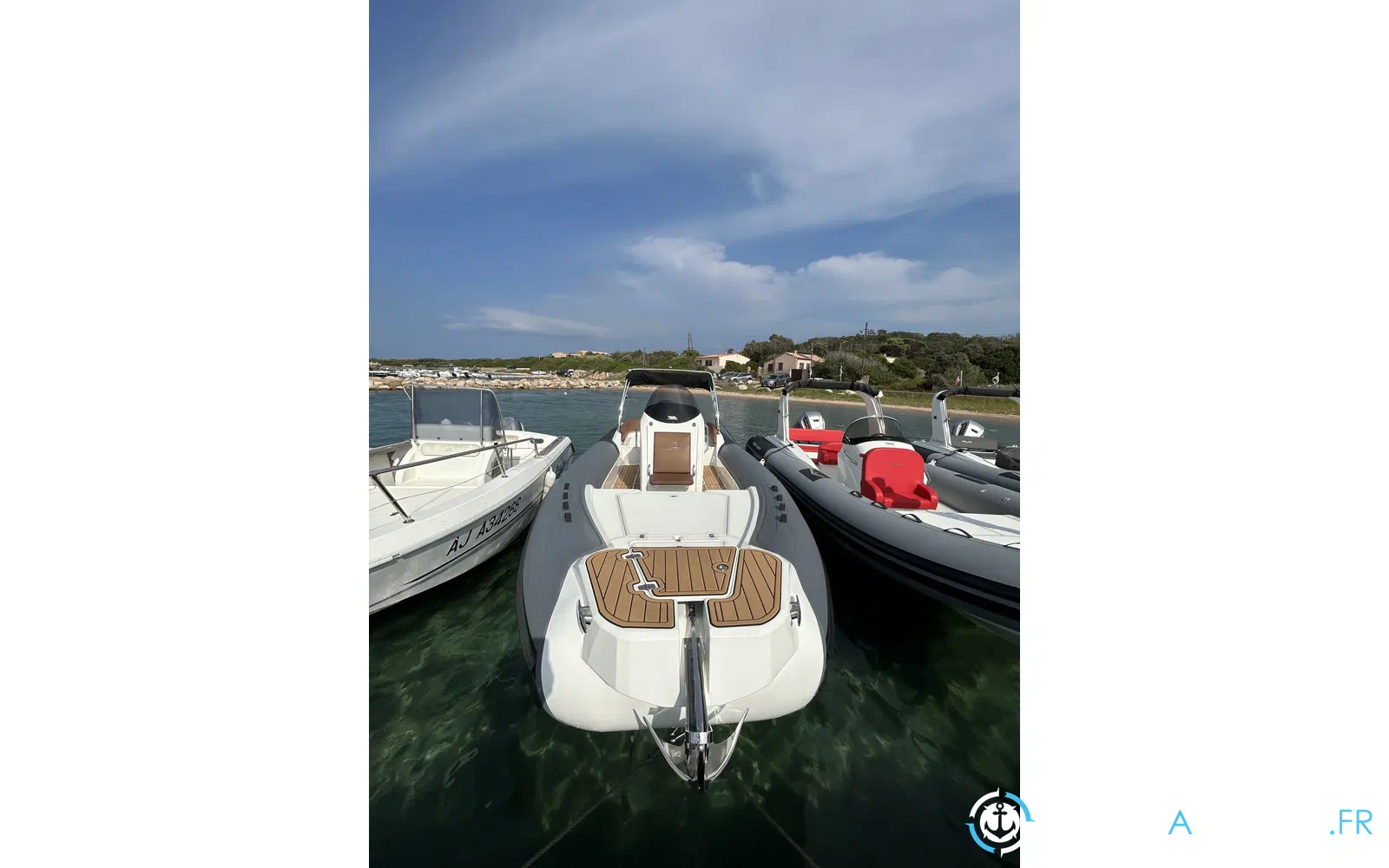 slider 1 Fanale Altore 900 Cabine