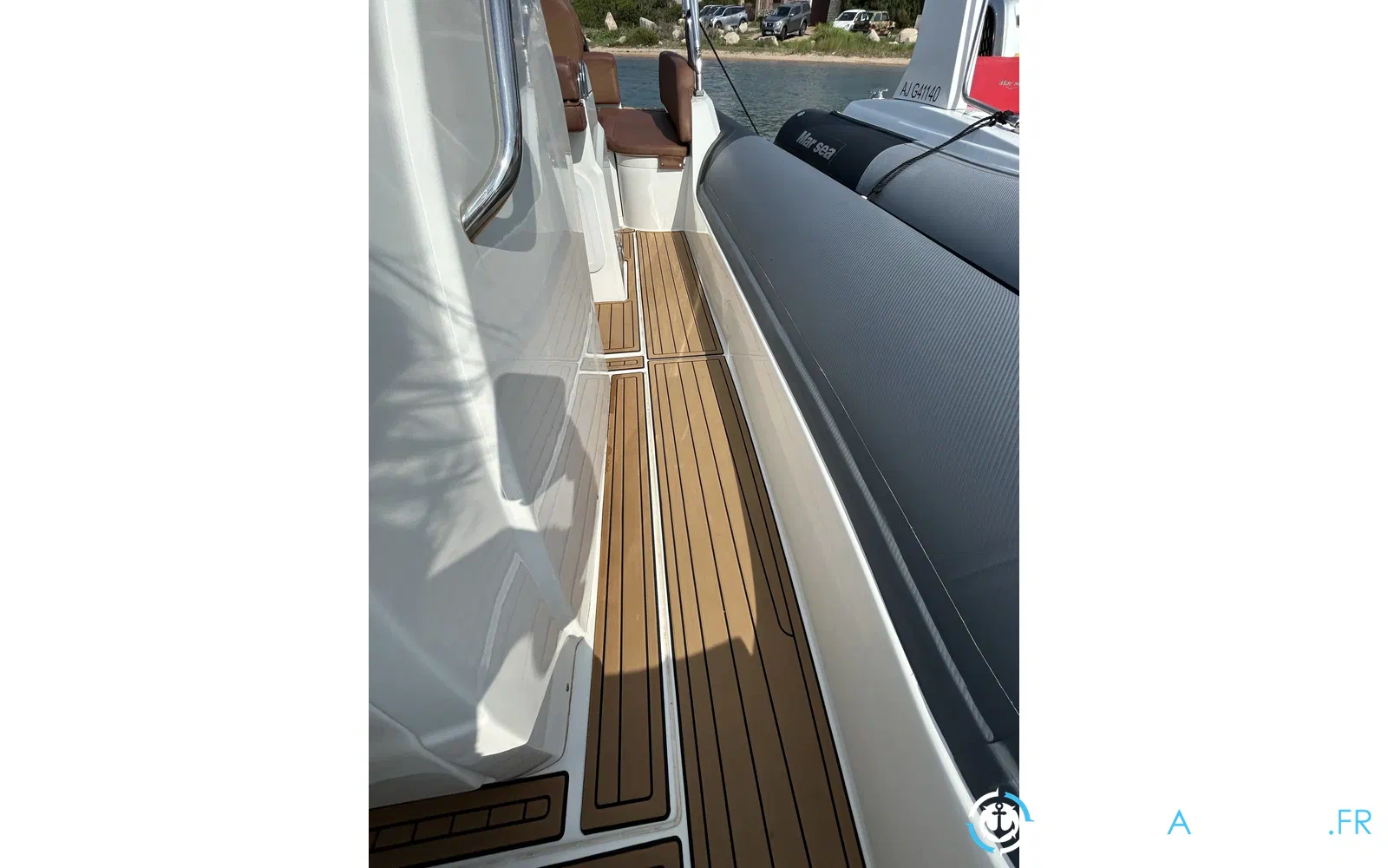 slider 28 Fanale Altore 900 Cabine