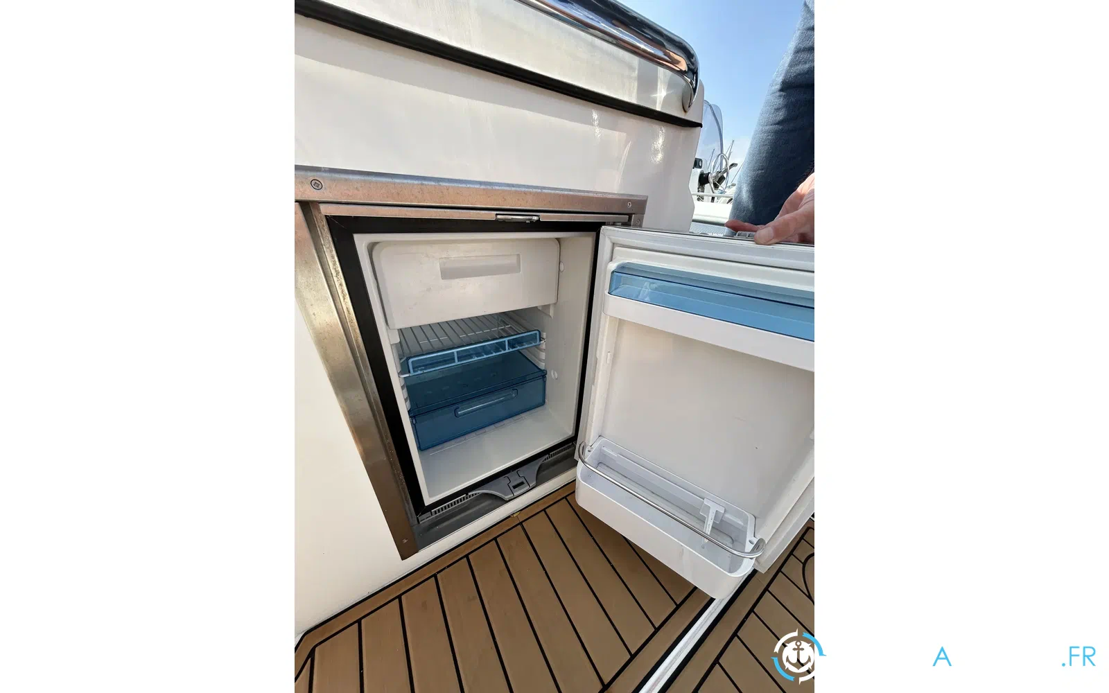slider 37 Fanale Altore 900 Cabine
