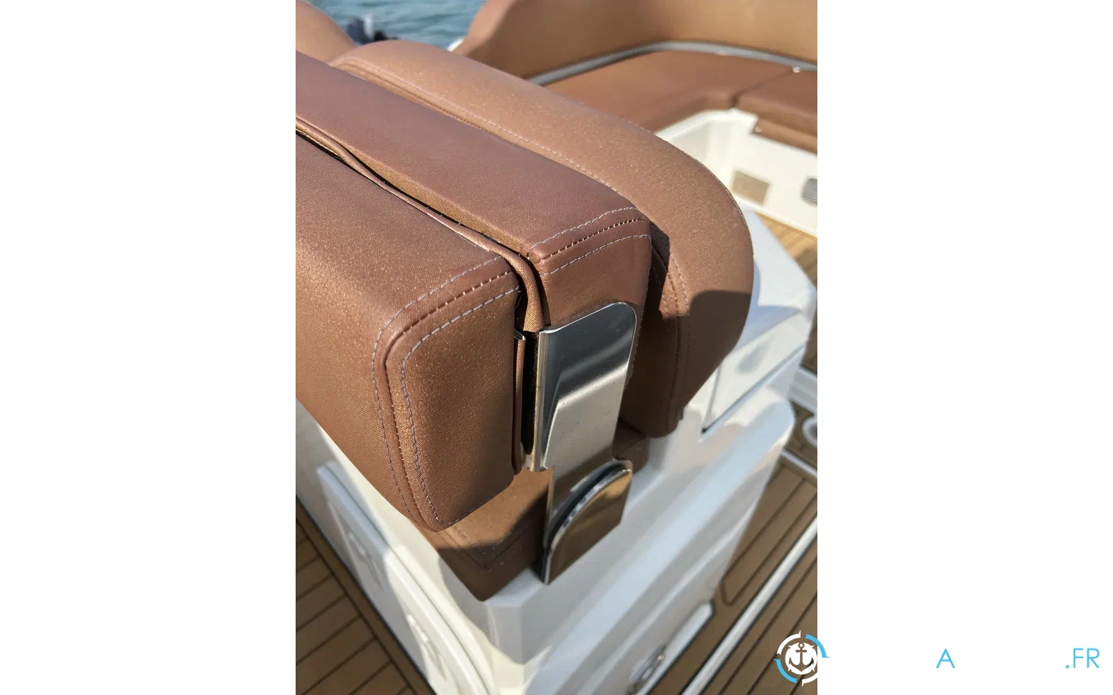 slider 42 Fanale Altore 900 Cabine