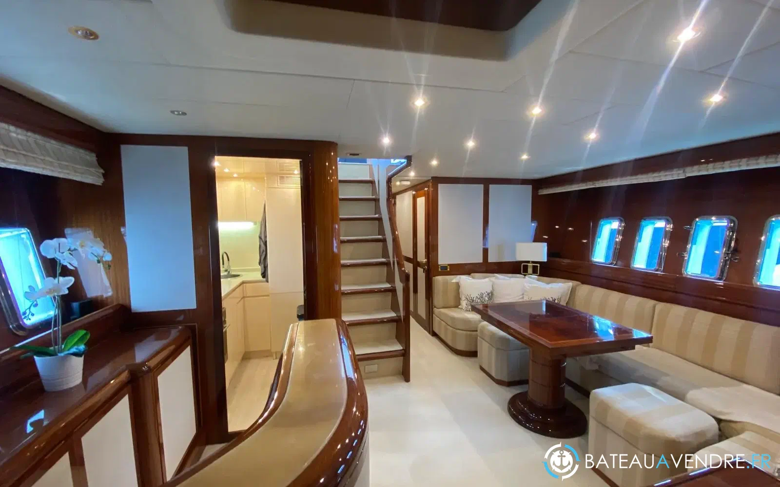 slider 19 Mangusta 72